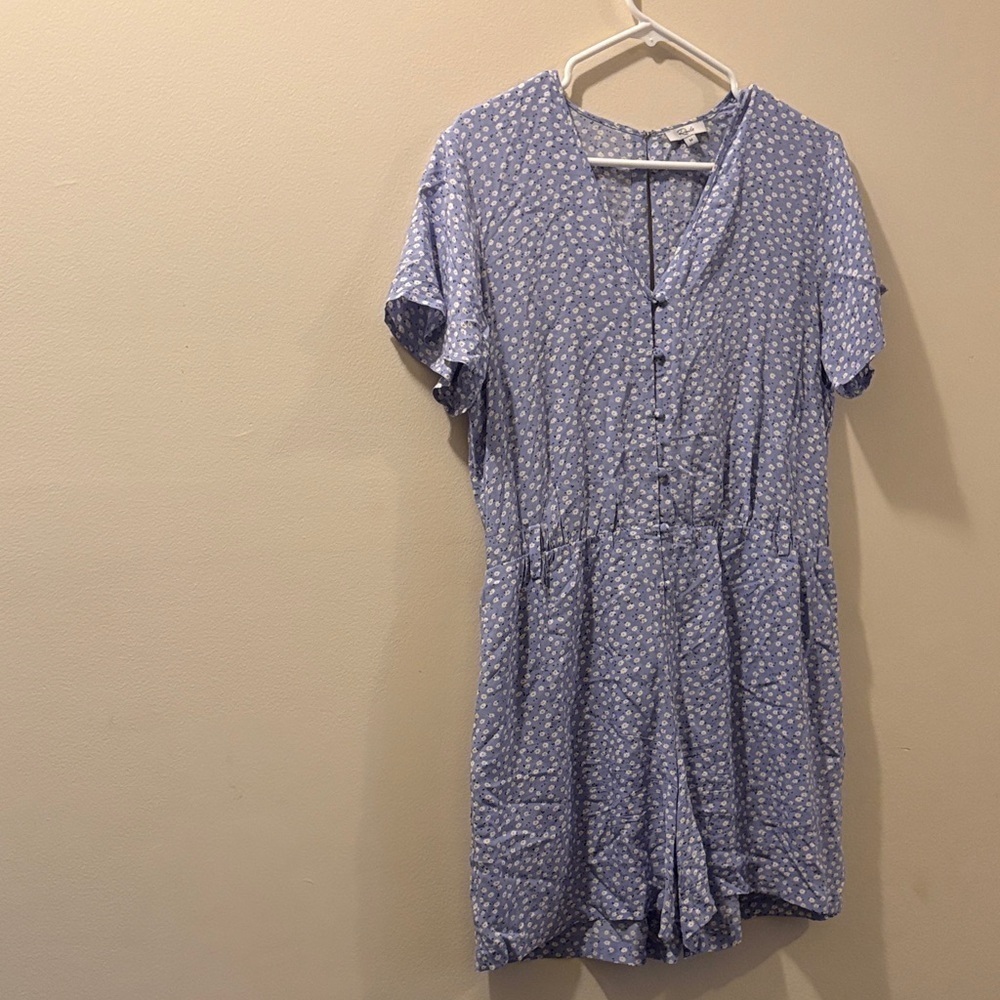 Rails Lavender Floral V-Neck romper - medium - lightweight - pockets